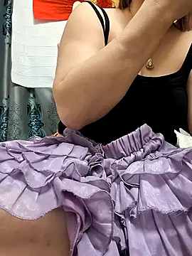 Snapshot of dis_princess chatting on December 22, 2025, 2:44 am dis princess online show from December 22, 2025, 2:44 am