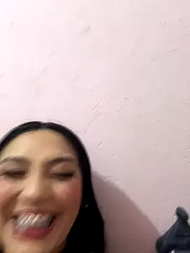 Snapshot of urenyel chatting on November 30, 2025, 3:40 am urenyel online show from November 30, 2025, 3:40 am