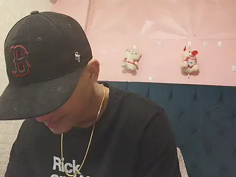 saniasex2025 online show from November 29, 2025, 2:39 pm