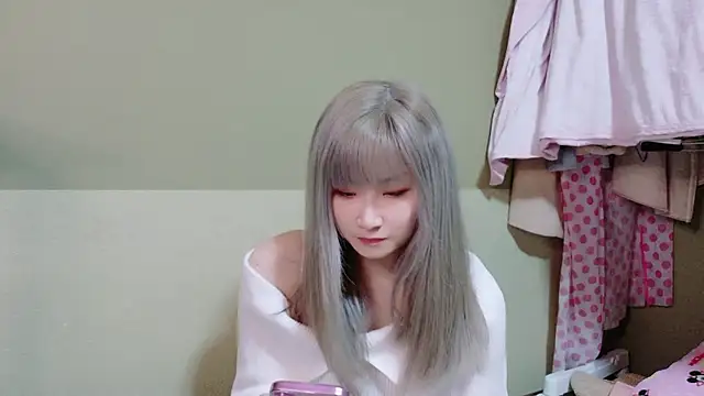 Snapshot of miyu0003 chatting on May 5, 2026, 1:03 pm miyu0003 online show from May 5, 2026, 1:03 pm