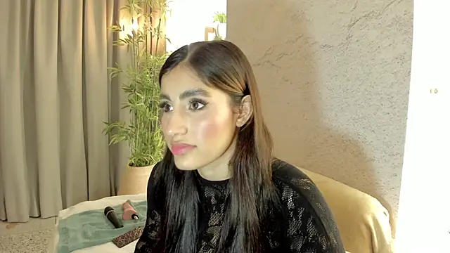 Snapshot of IsabelaStefano chatting on May 2, 2026, 3:45 am IsabelaStefano online show from May 2, 2026, 3:45 am