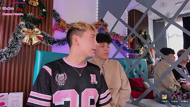 Snapshot of Boys_2_play chatting on December 17, 2025, 1:27 pm Boys 2 play online show from December 17, 2025, 1:27 pm