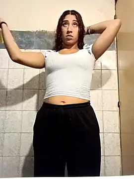 Snapshot of cata_bronw chatting on January 10, 2026, 11:22 pm cata bronw online show from January 10, 2026, 11:22 pm