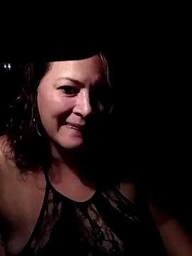 whitecream88 online show from November 26, 2025, 6:35 am