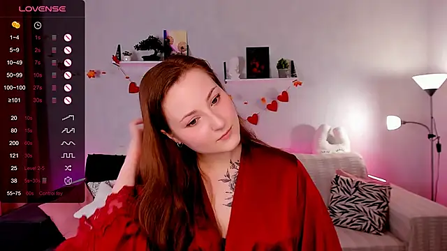 Snapshot of velvet_cherry_ chatting on November 29, 2025, 8:58 am velvet cherry online show from November 29, 2025, 8:58 am