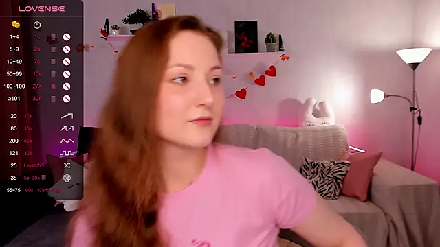 Snapshot of velvet_cherry_ chatting on November 22, 2025, 8:46 am velvet cherry online show from November 22, 2025, 8:46 am