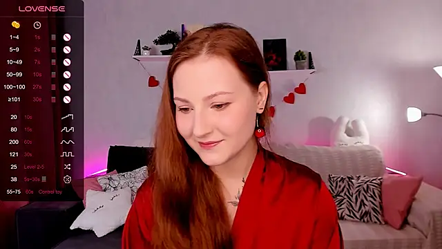 Snapshot of velvet_cherry_ chatting on December 4, 2025, 9:08 am velvet cherry online show from December 4, 2025, 9:08 am