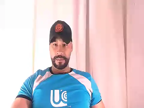 musclehetero online show from February 12, 2026, 3:06 am