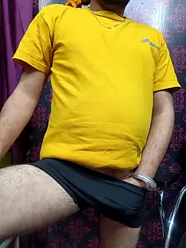 Cute Lucky online show from January 5, 2026, 6:55 pm