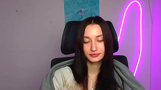 Stella XO online show from April 7, 2026, 5:42 am