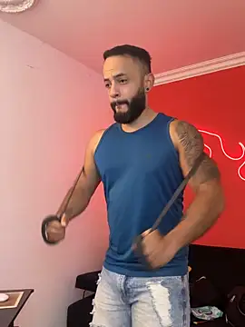 Snapshot of Mike_savage3 chatting on April 10, 2026, 12:12 pm Mike savage3 online show from April 10, 2026, 12:12 pm