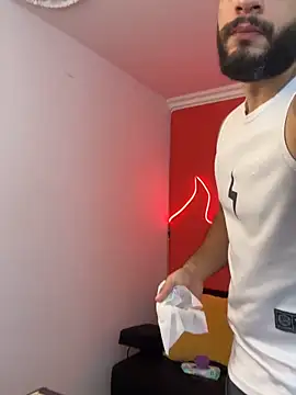 Snapshot of Mike_savage3 chatting on April 9, 2026, 12:11 pm Mike savage3 online show from April 9, 2026, 12:11 pm