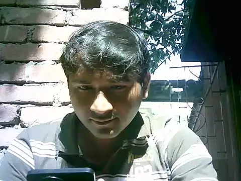 handsome12345  online show from January 8, 2026, 5:46 am