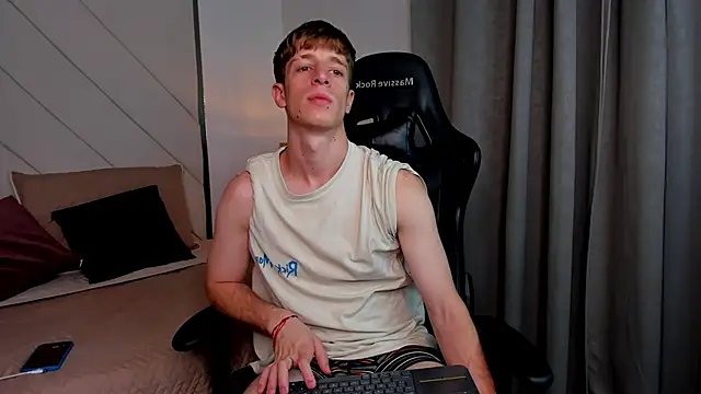 Snapshot of Ostin_Saints chatting on November 30, 2025, 3:35 pm Ostin Saints online show from November 30, 2025, 3:35 pm