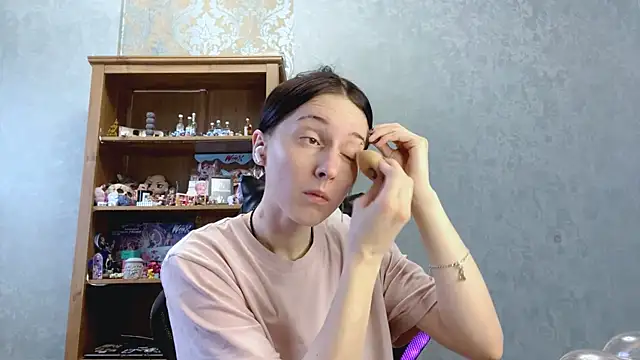 CyberAIice online show from November 26, 2025, 6:13 am