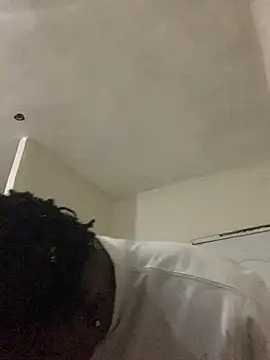 laperson online show from January 9, 2026, 1:01 am