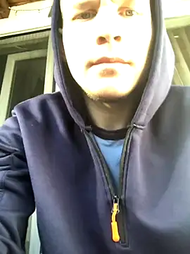 Snapshot of Spielzeugtwink chatting on December 16, 2025, 11:03 am Spielzeugtwink online show from December 16, 2025, 11:03 am