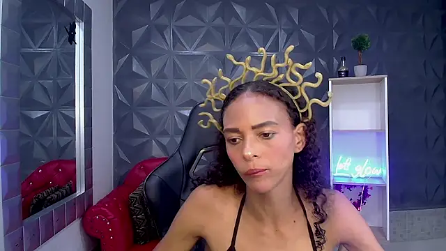 becky lynch 102 online show from February 6, 2026, 5:42 pm