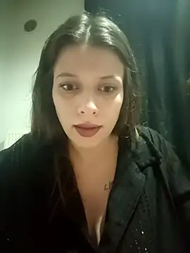 Snapshot of DevinAras chatting on November 28, 2025, 1:06 am DevinAras online show from November 28, 2025, 1:06 am