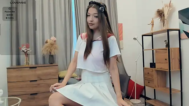 Snapshot of SalliePrutt chatting on December 4, 2025, 7:40 am SalliePrutt online show from December 4, 2025, 7:40 am