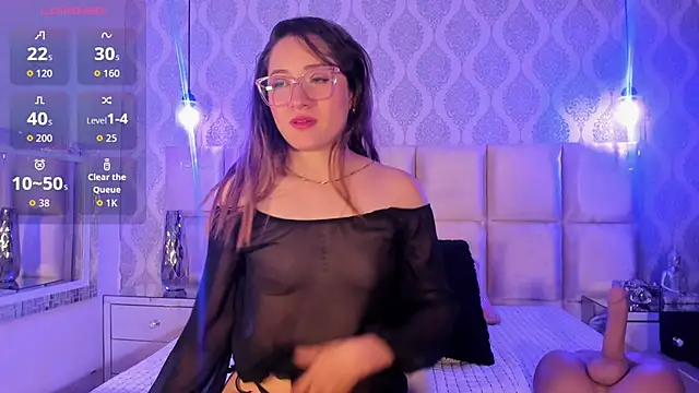 LeiahBlonde online show from November 30, 2025, 11:55 am