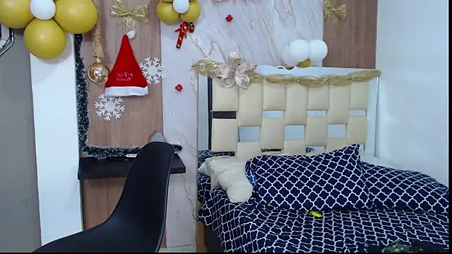 Snapshot of sweett_love_ chatting on November 26, 2025, 5:29 am sweett love online show from November 26, 2025, 5:29 am