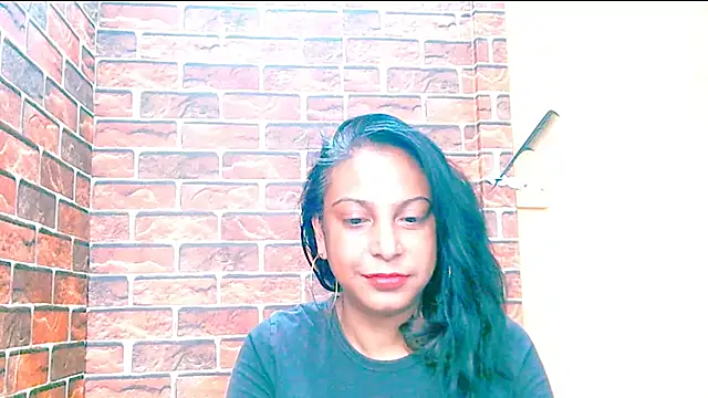 Snapshot of indian_spice_girl chatting on April 28, 2026, 7:13 am indian spice girl online show from April 28, 2026, 7:13 am