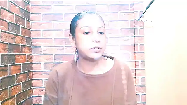 Snapshot of indian_spice_girl chatting on May 13, 2026, 7:15 am indian spice girl online show from May 13, 2026, 7:15 am