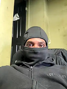 24denio online show from December 22, 2025, 2:39 pm