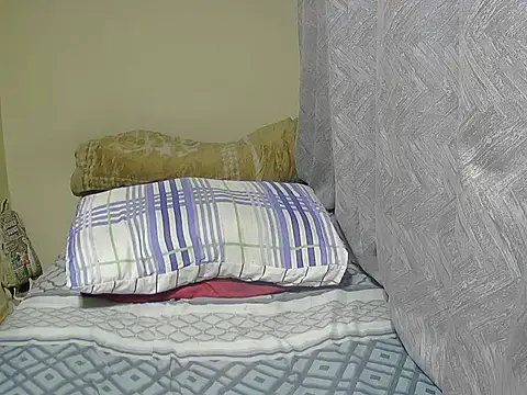 Snapshot of PregiiCaramellxx chatting on November 23, 2025, 5:12 pm PregiiCaramellxx online show from November 23, 2025, 5:12 pm