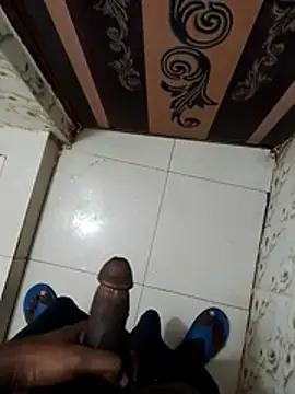 marie683 online show from November 26, 2025, 4:51 pm