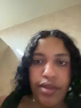 Snapshot of chleo_rosse chatting on March 28, 2026, 6:31 pm chleo rosse online show from March 28, 2026, 6:31 pm