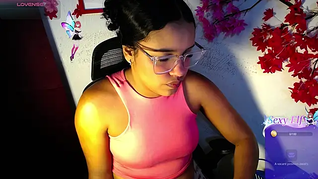 Snapshot of chleo_rosse chatting on May 28, 2026, 2:41 am chleo rosse online show from May 28, 2026, 2:41 am
