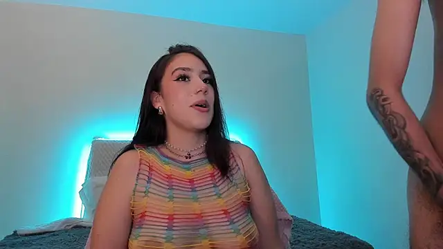 stanandrose  online show from April 19, 2026, 3:07 am