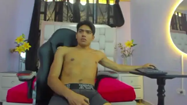 Snapshot of BlakySam chatting on November 21, 2025, 1:21 pm BlakySam online show from November 21, 2025, 1:21 pm