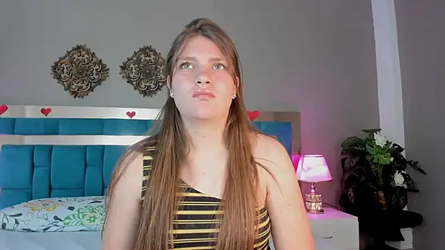 LiiaVelvet online show from March 7, 2026, 3:57 am