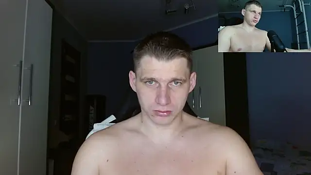 Snapshot of Poliglotjoe1 chatting on November 24, 2025, 1:05 am Poliglotjoe1 online show from November 24, 2025, 1:05 am