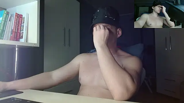 Poliglotjoe1 online show from December 1, 2025, 8:53 pm