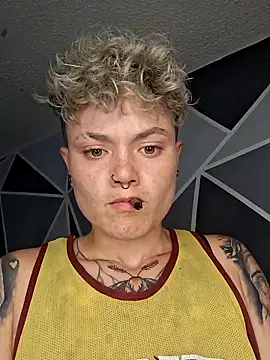 megan NL online show from February 5, 2026, 11:22 pm