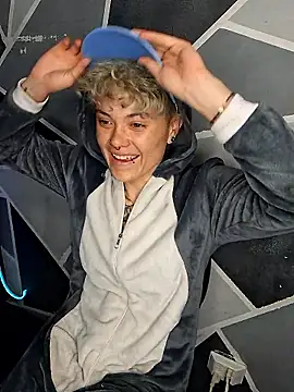 megan NL online show from January 17, 2026, 4:38 am