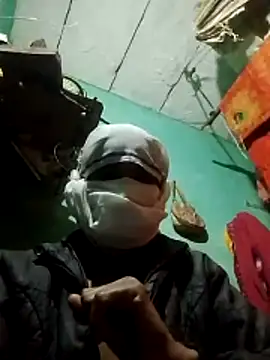 Xxx suhana online show from December 15, 2025, 4:57 pm