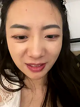 Jinmi125216 online show from November 27, 2025, 9:04 pm