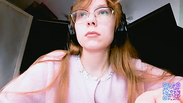 LouettaTornese online show from November 29, 2025, 9:09 am