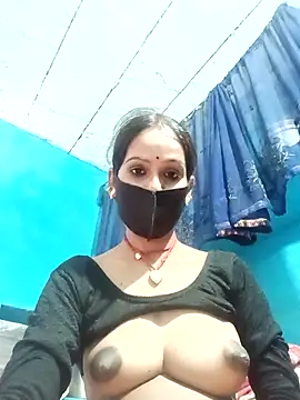 Snapshot of Nandani-758 chatting on May 3, 2026, 9:03 am Nandani-758 online show from May 3, 2026, 9:03 am