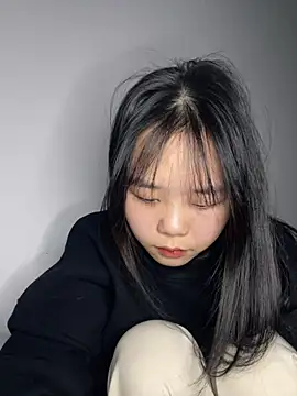 Snapshot of Kiee-lee chatting on March 6, 2026, 4:57 pm Kiee-lee online show from March 6, 2026, 4:57 pm