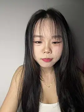 Snapshot of Kiee-lee chatting on March 12, 2026, 6:01 pm Kiee-lee online show from March 12, 2026, 6:01 pm
