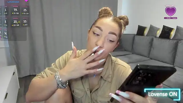 rossana doll online show from February 28, 2026, 7:08 am