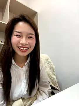 GYYoo online show from November 28, 2025, 10:15 am