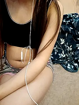 Snapshot of Noraaaax chatting on November 25, 2025, 9:04 pm Noraaaax online show from November 25, 2025, 9:04 pm