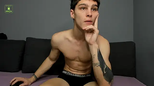 Snapshot of Adam_Porrter chatting on December 5, 2025, 12:59 pm Adam Porrter online show from December 5, 2025, 12:59 pm